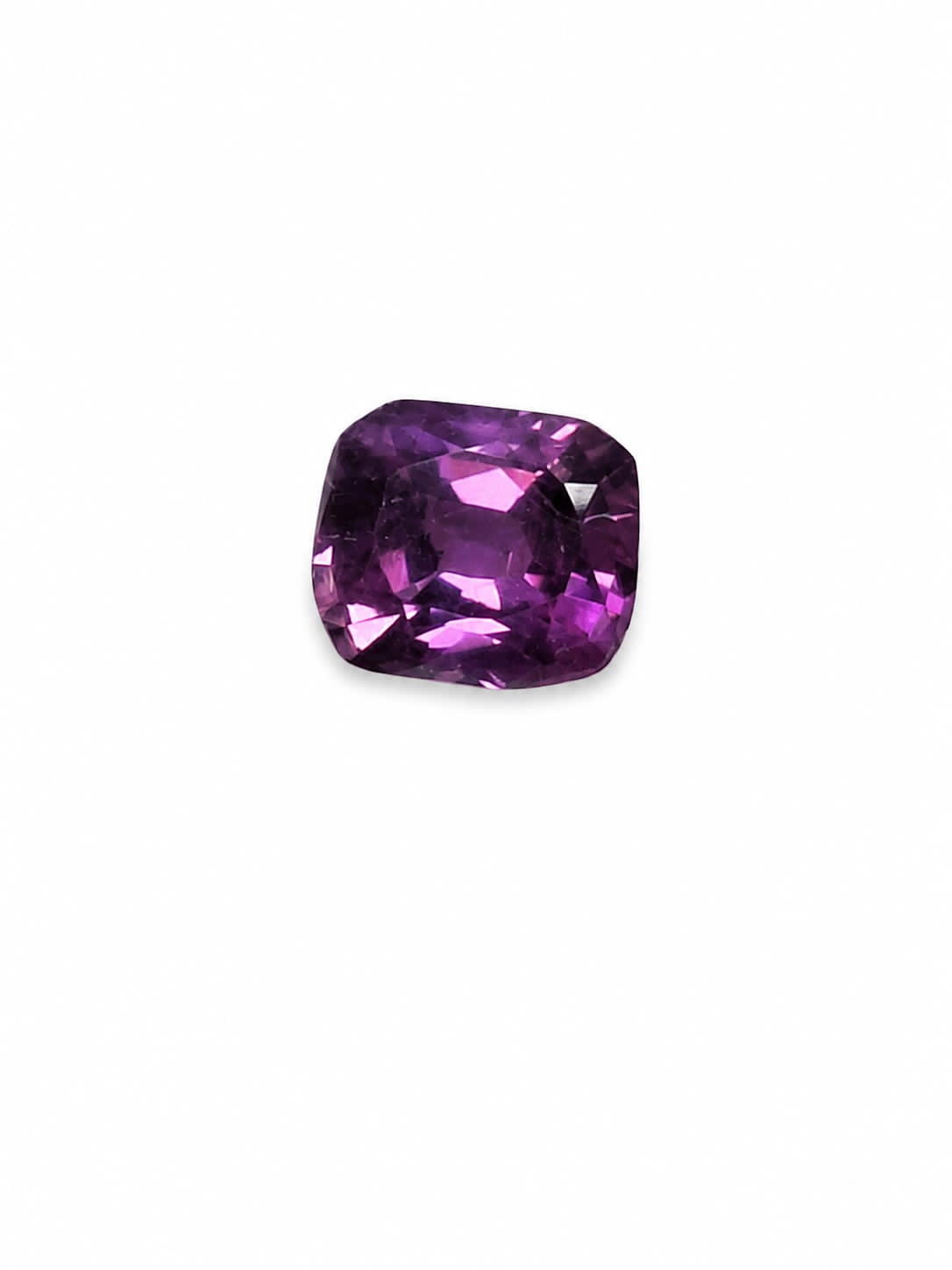 Violetinis safyras