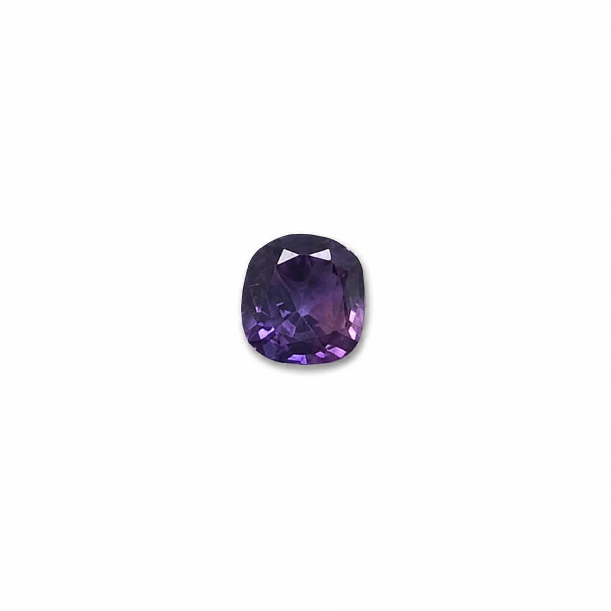 Violetinis safyras